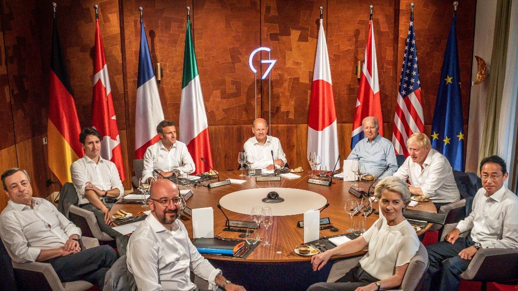 在七大工業國集團（G7）峰會上，各國討論如何擴大對俄制裁。（圖／達志影像美聯社）