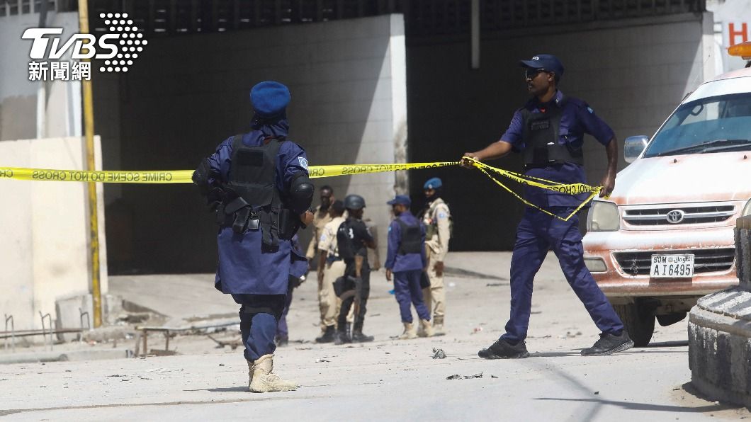 索馬利亞首都一家飯店遭武裝分子攻擊。（圖／達志影像路透社）