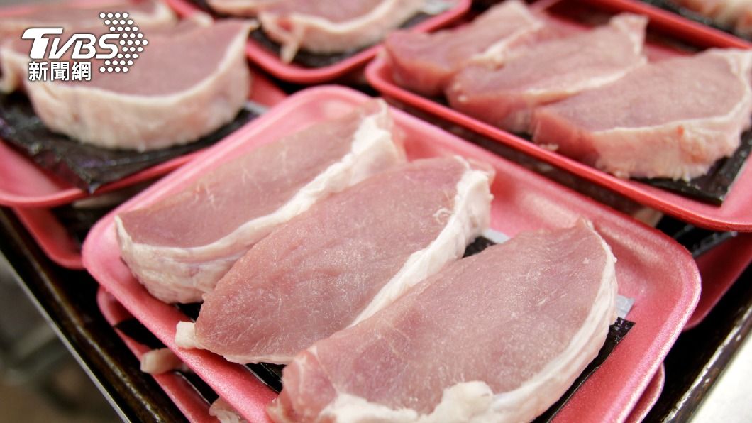 為防堵COVID-19，中國先前禁止多國進口肉類。（示意圖／達志影像美聯社）