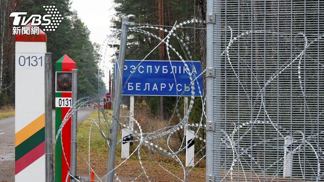 立陶宛在白俄羅斯的邊界築起圍牆。（圖／達志影像路透社）