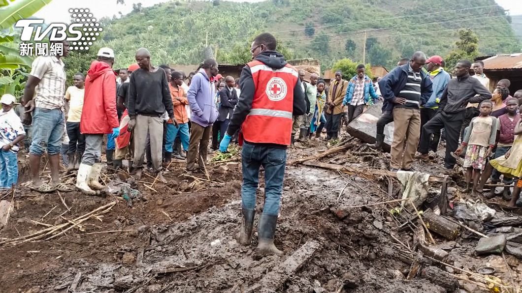 烏干達降下暴雨引發土石流。（圖／達志影像美聯社）