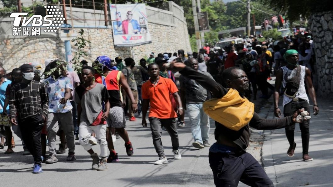 海地首都太子港等好幾個主要城市，從7日開始有大批民眾發起示威。（圖／路透社）