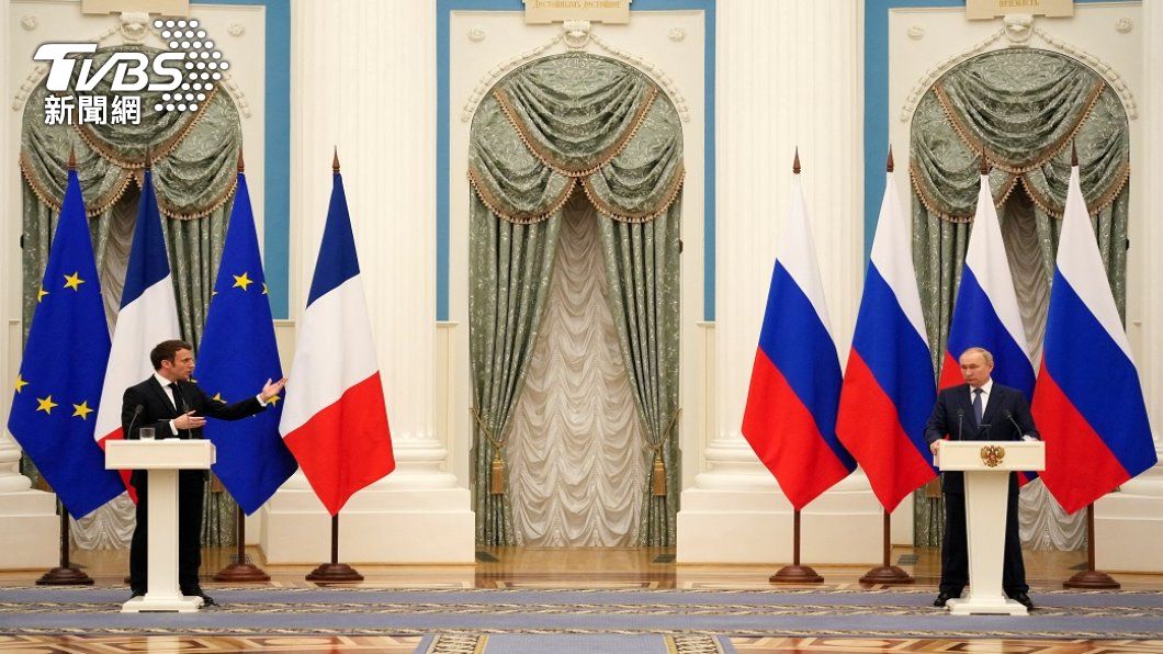 俄羅斯總統普欽與法國總統馬克洪。（圖/路透社）