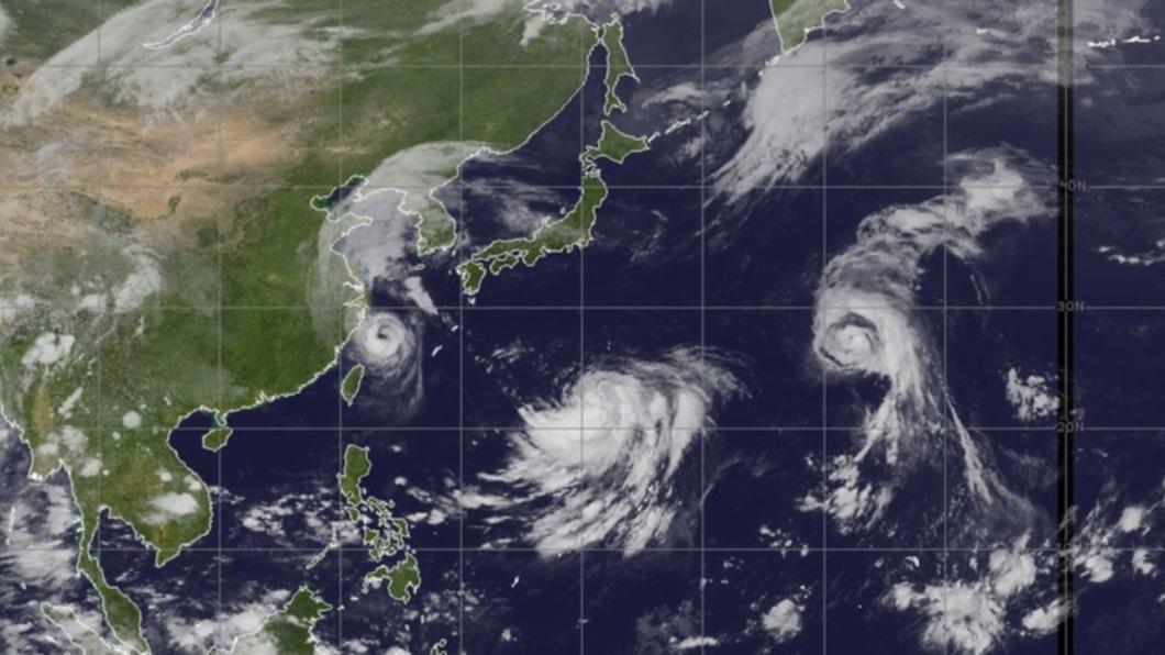 目前太平洋上同時出現3個颱風。（圖／翻攝自鄭明典臉書）