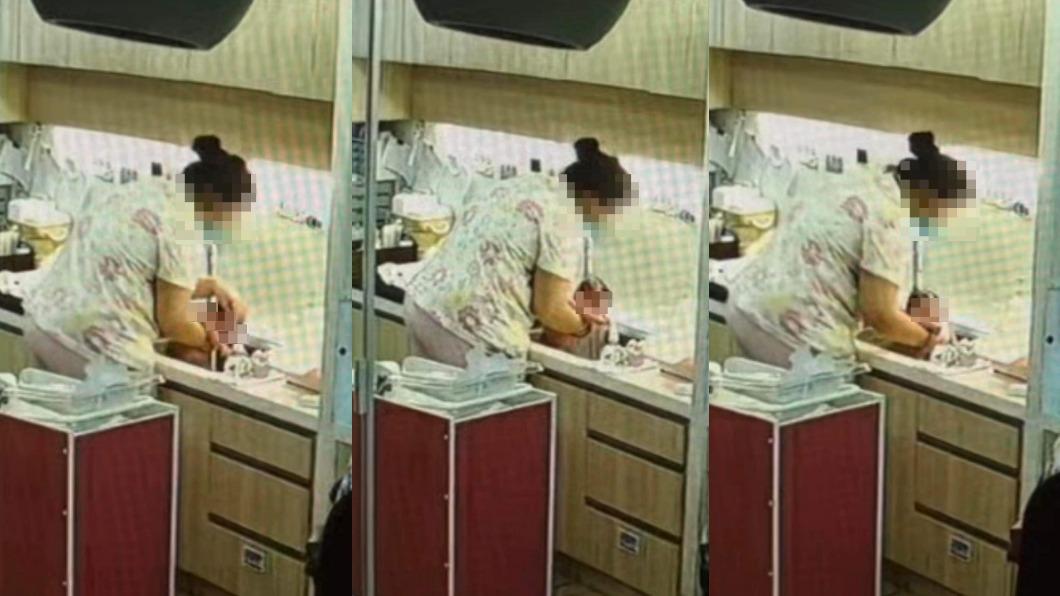 律師在網路上公開照護員清洗女兒的過程。（圖／翻攝吳姓律師Facebook）