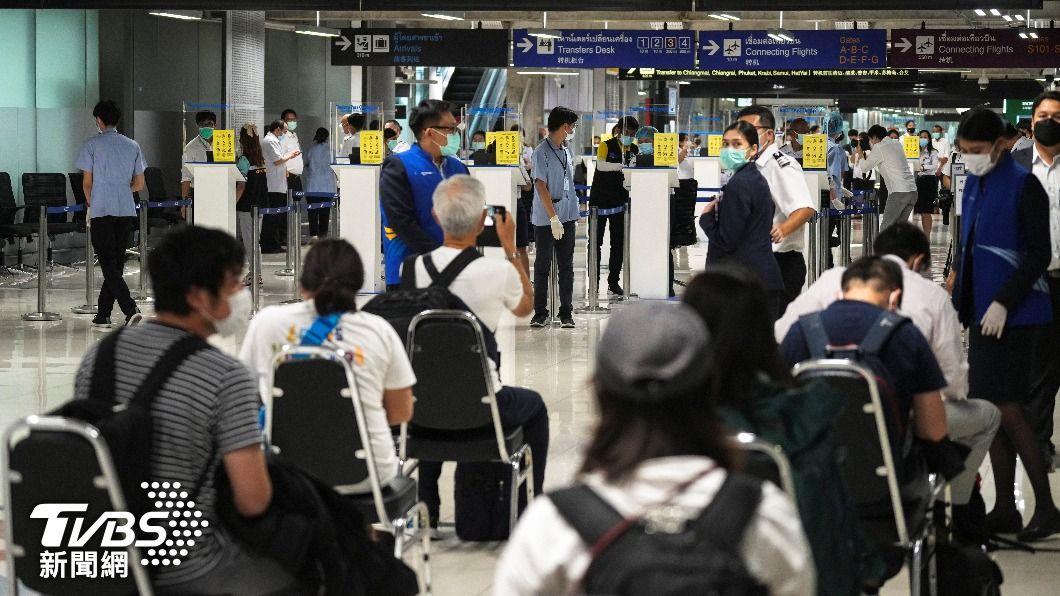泰國10月全面解禁，入境旅客毋需再提供疫苗或篩檢證明。（圖/達志影像美聯社） 泰國將放寬管制　10月起入境旅客無需疫苗證明