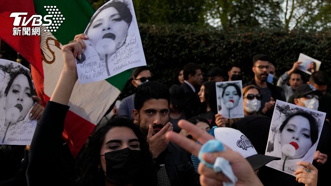 伊朗爆發示威和街頭衝突。（圖／達志影像美聯社）