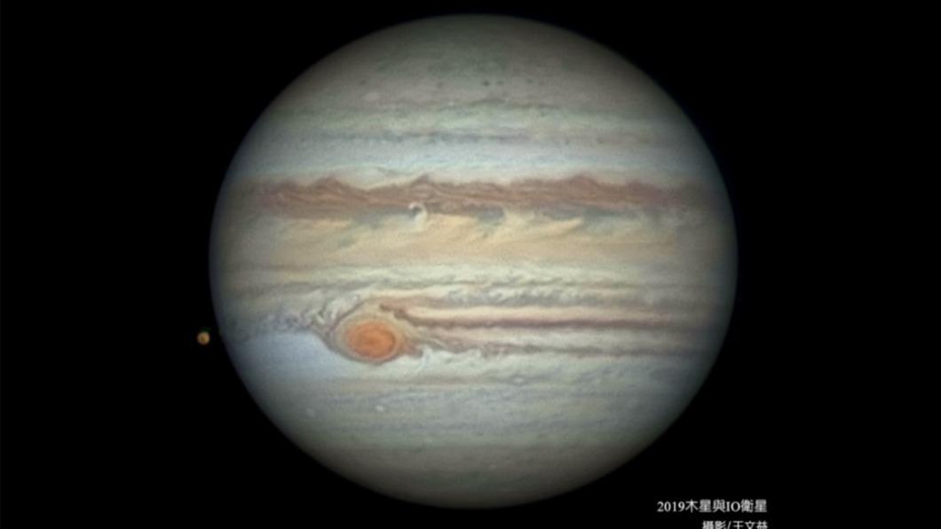 木星將在明天凌晨抵達「衝」的位置。（圖／翻攝自台北市立天文科學教育局）