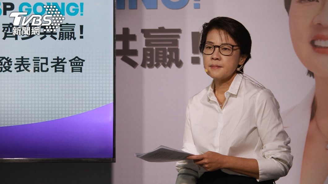 無黨籍台北市長參選人黃珊珊今天公布教育政見。（圖／TVBS）