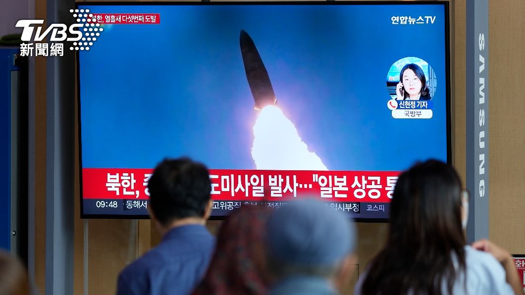 北韓試射飛彈。（圖／達志影像美聯社）