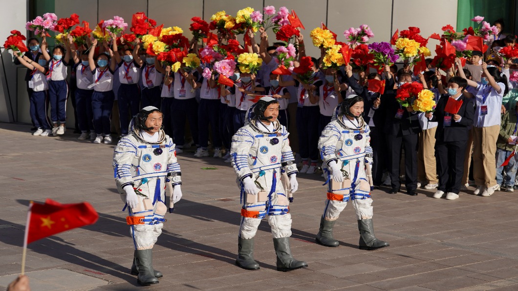 港澳科學家有望上太空  陸啟第四批預備役太空人選拔