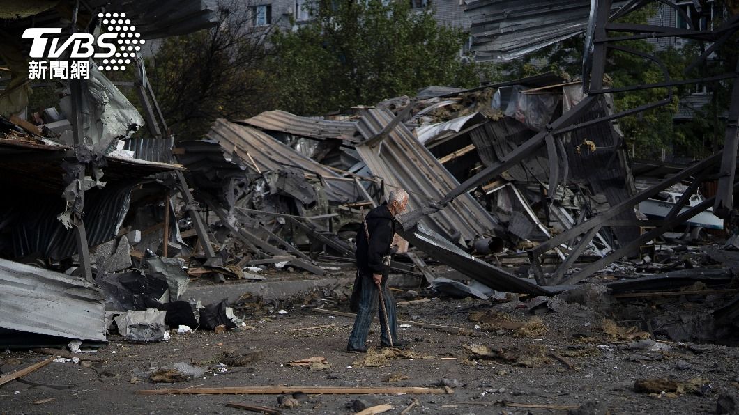 俄羅斯在烏克蘭發動大規模飛彈攻擊。（圖／達志影像美聯社）