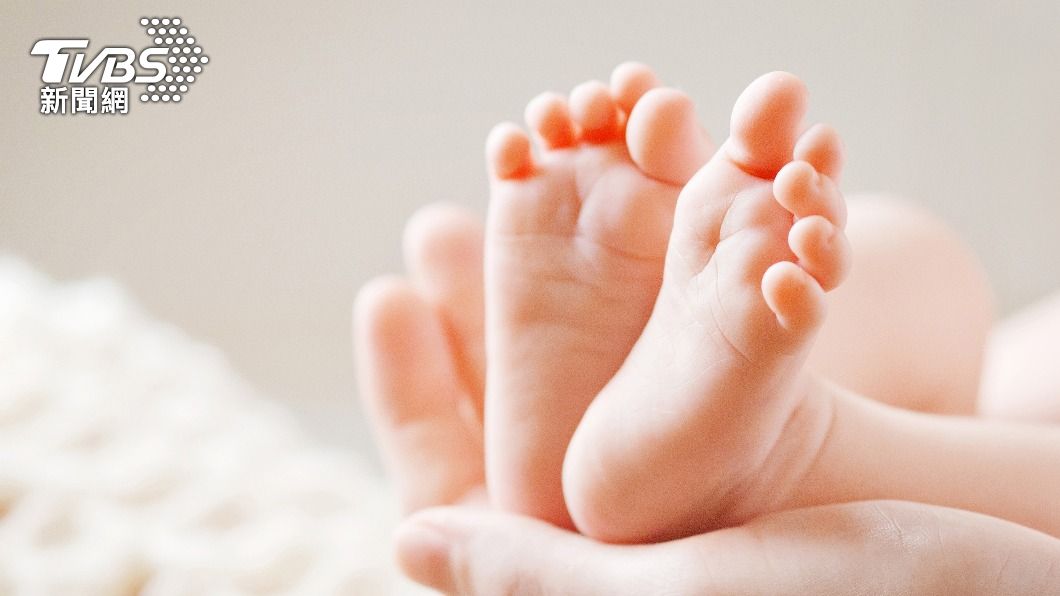 兵役延長 95年男崩潰過來人譙翻 要多玻璃 國防部 邱國正 Dcard Tvbs新聞網