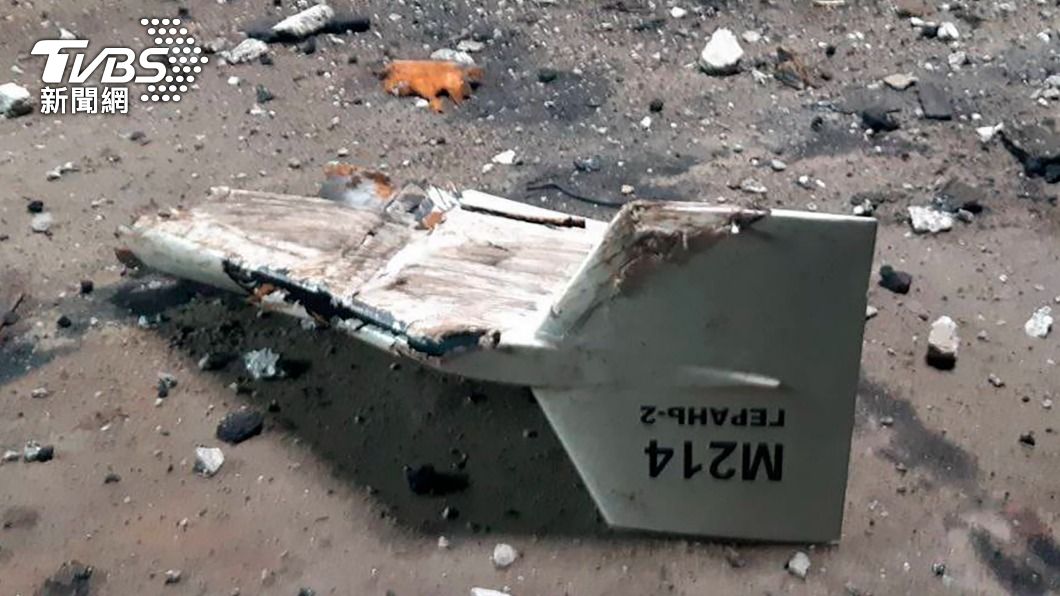 基輔當地掉落的無人機殘骸。（圖／達志影像美聯社）