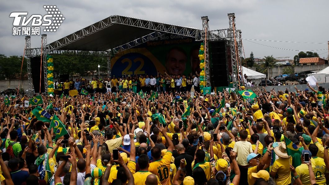 巴西現任總統波索納洛衝刺拚連任。（圖／達志影像美聯社）