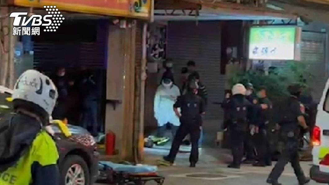 19日晚間萬華發生槍擊案一共造成1死4傷的悲劇。（圖／TVBS）