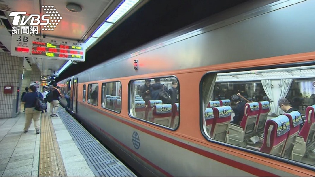 一名網分享日前搭火車回嘉義時遇到的經歷。（圖／TVBS）