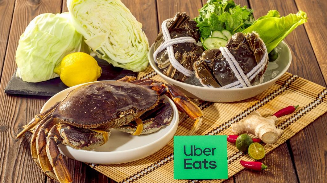 Uber Eats 攜手「傳統市場」商家合作夥伴祭出秋天必吃產地直送活體蟹。（圖／Uber Eats提供）