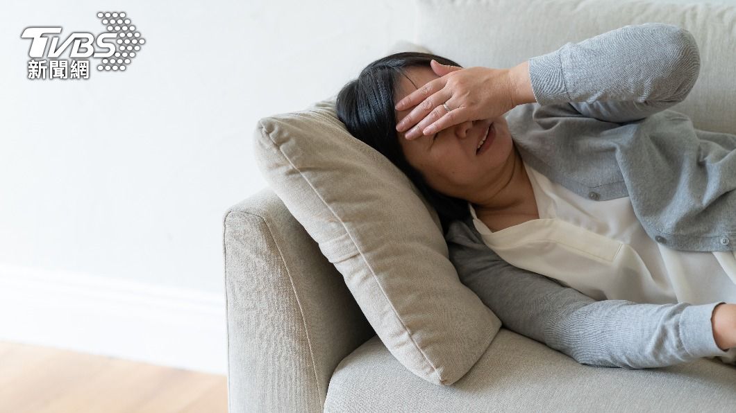 婦女更年期常會出現不適症狀。（示意圖，非當事人／shutterstock達志影像）