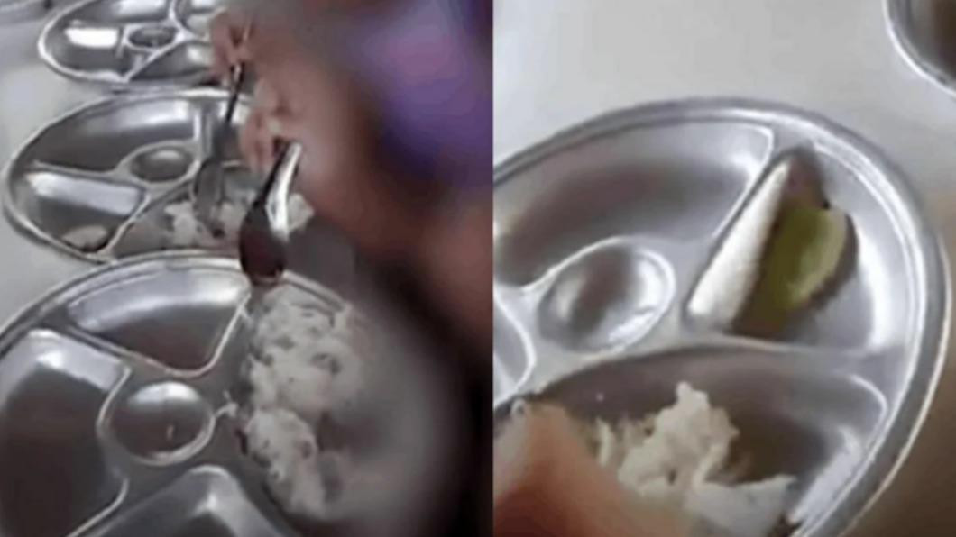 泰國素叻他尼府（Surat Thani）巴達邁（Ban Tha Mai）一間幼兒園的學生，因營養午餐費遭校長盜用，被迫只能吃淋上魚露的白飯。（圖／翻攝自《The Thaiger》）