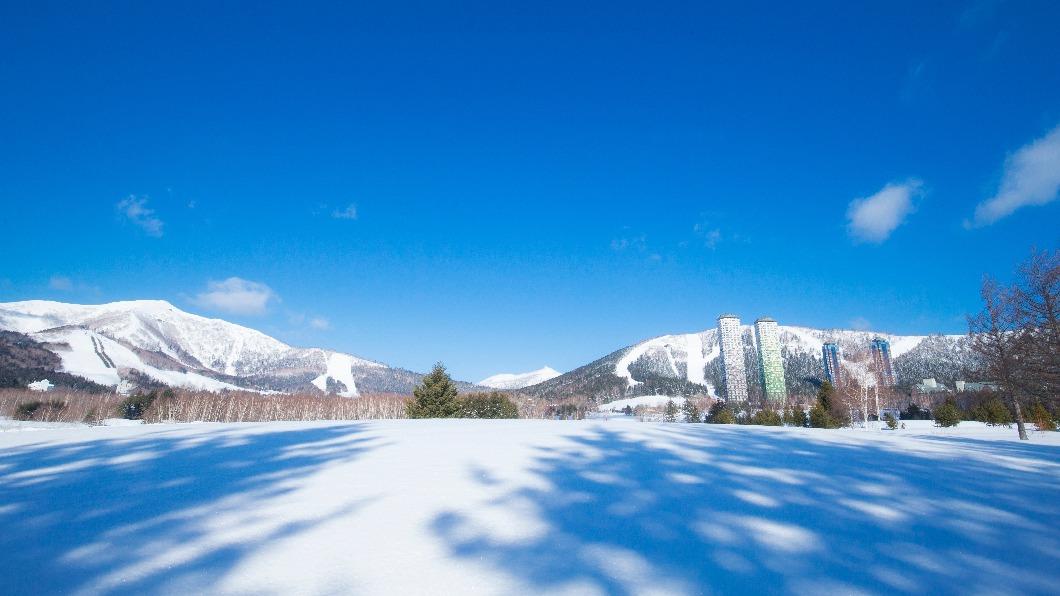 北海道道央的星野TAMAMU冬季美景。（圖 / 星野集團 提供）