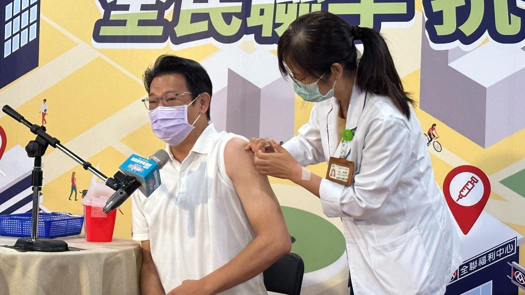徐展元曾感染A型流感，症狀「比一般感冒嚴重20倍」。（圖／TVBS資料畫面）