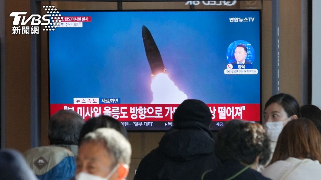 北韓今天一連發射10多枚飛彈。（圖／達志影像美聯社）