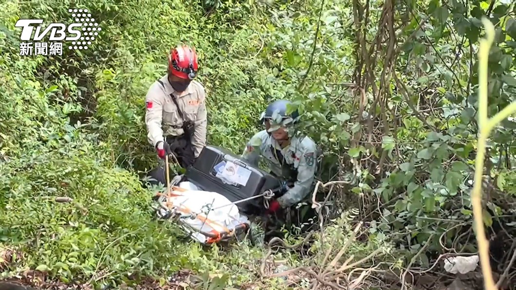 台版柬埔寨詐騙案，先前在桃園市龜山區山坡處，發現2具遭棄屍遺體。（圖／TVBS）
