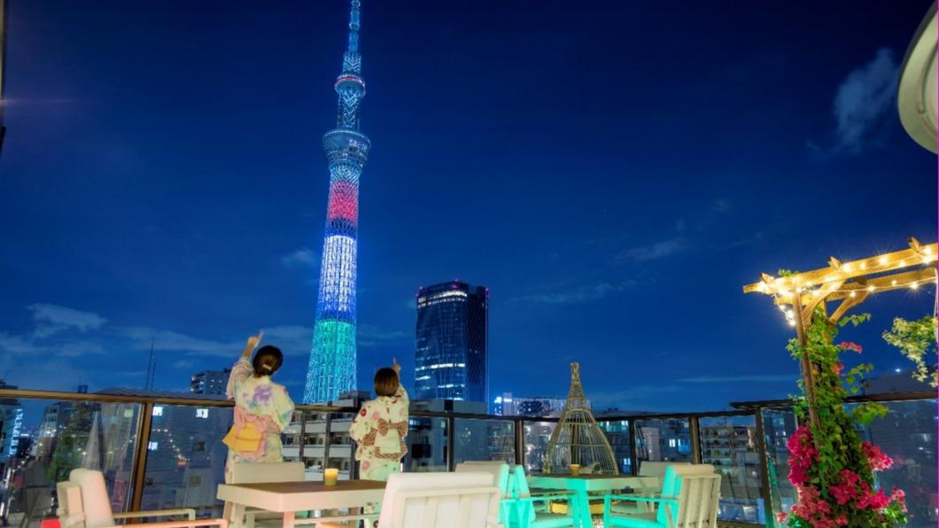 樓頂空中花園露台，提供下榻旅客欣賞東京晴空塔的最佳視野。（圖／SOLA HOTEL）