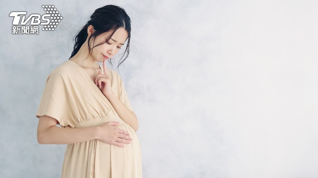 許多產婦對於選擇自然產還是剖腹產都有很大的疑問。（示意圖／shutterstock達志影像）