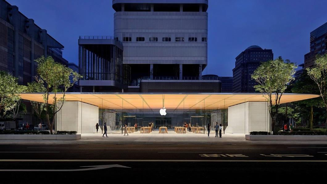 蘋果2間直營店都坐落在台北市，圖為信義A13店。（圖／翻攝自蘋果官網）