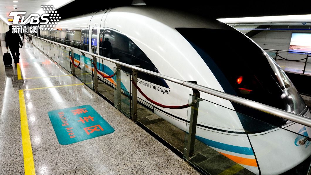 上海地鐵、公園不再查驗核酸檢測證明。（圖／shutterstock達志影像）