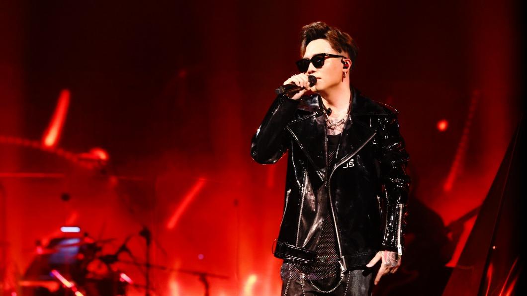 蕭秉治10日在台北流行音樂中心舉辦「Project X Live Tour 巡迴演唱會」。（圖／相信音樂提供）
