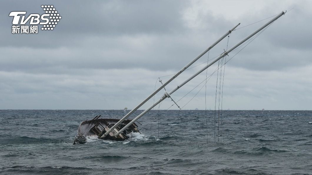 英吉利海峽發生移民船翻覆意外。（示意圖／shutterstock 達志影像）