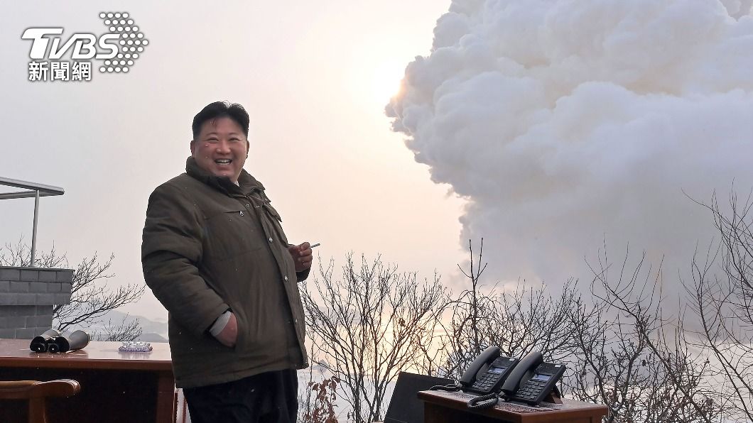 北韓領導人金正恩17日缺席父親金正日逝世11周年參謁活動，專家指他應是在籌備2023年國政會議。（圖／達志影像美聯社）