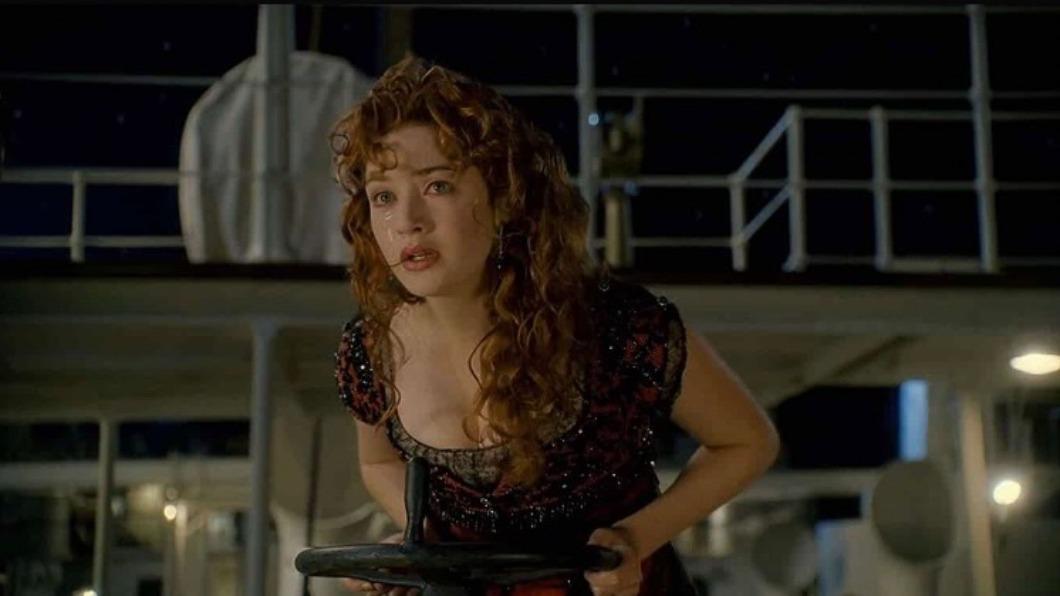 凱特溫絲蕾主演《鐵達尼號》蘿絲一角爆紅。（圖／翻攝自IMDB）
