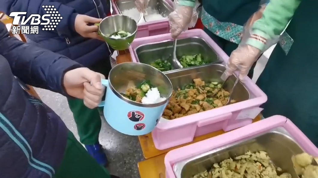 台北市校園營養午餐接連出包。（示意圖，與事件無關／TVBS資料畫面）