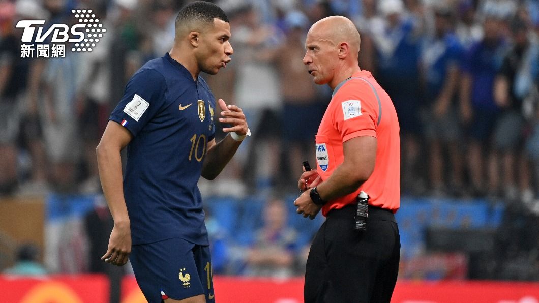 法國球迷要求世足冠軍賽重踢，主審回應了。（圖／達志影像美聯社）