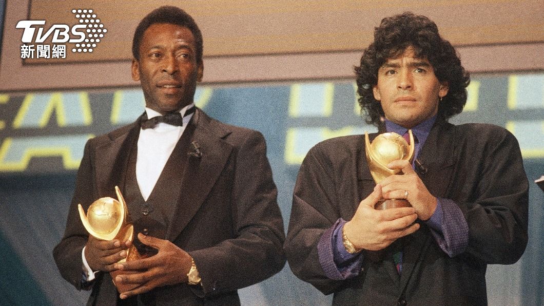 「黑珍珠」比利（Pele）與「上帝之手」馬拉度納（Diego Maradona）都是足壇傳奇。（圖／達志影像美聯社）