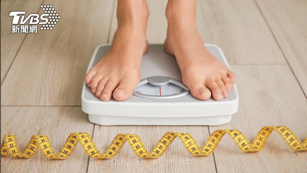體重在短時間不斷下降可能是受疾病影響。（示意圖／shutterstock達志影像）