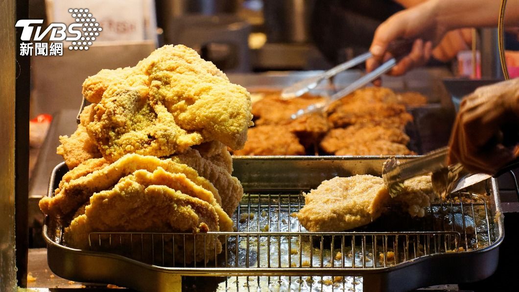 台灣雞排是指標性美食之一。（示意圖／shutterstock 達志影像）