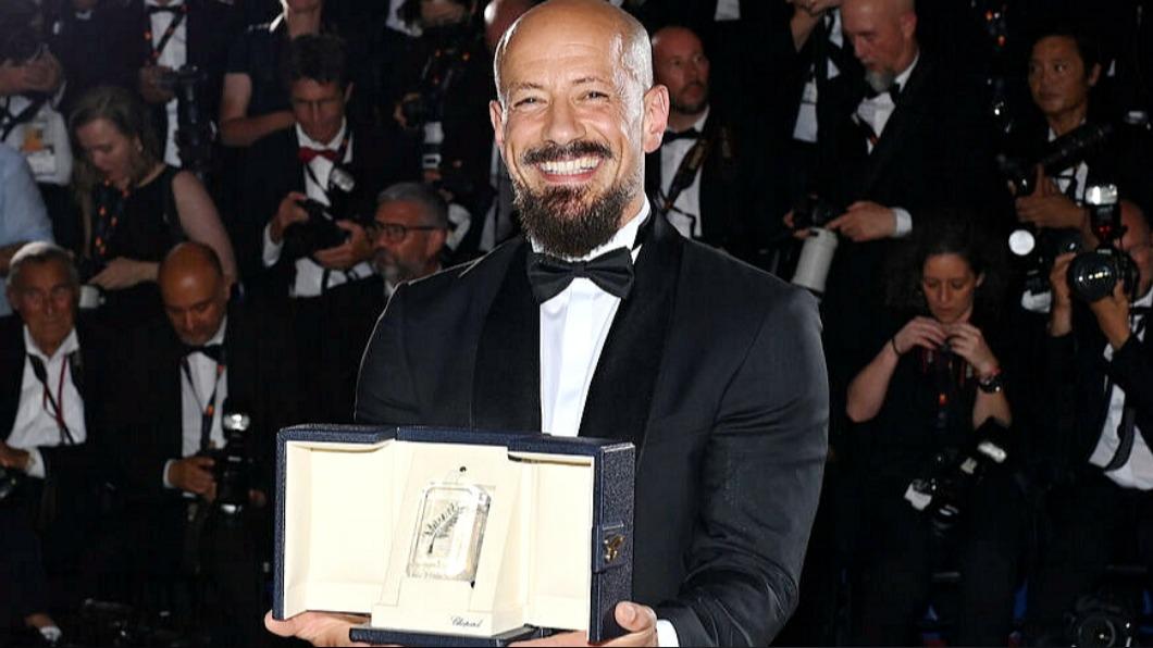 《開羅謀殺案》導演塔利克薩利赫勇奪坎城影展最佳劇本大獎，卻遭埃及政府列入「不受歡迎名單」。（圖／海鵬提供）