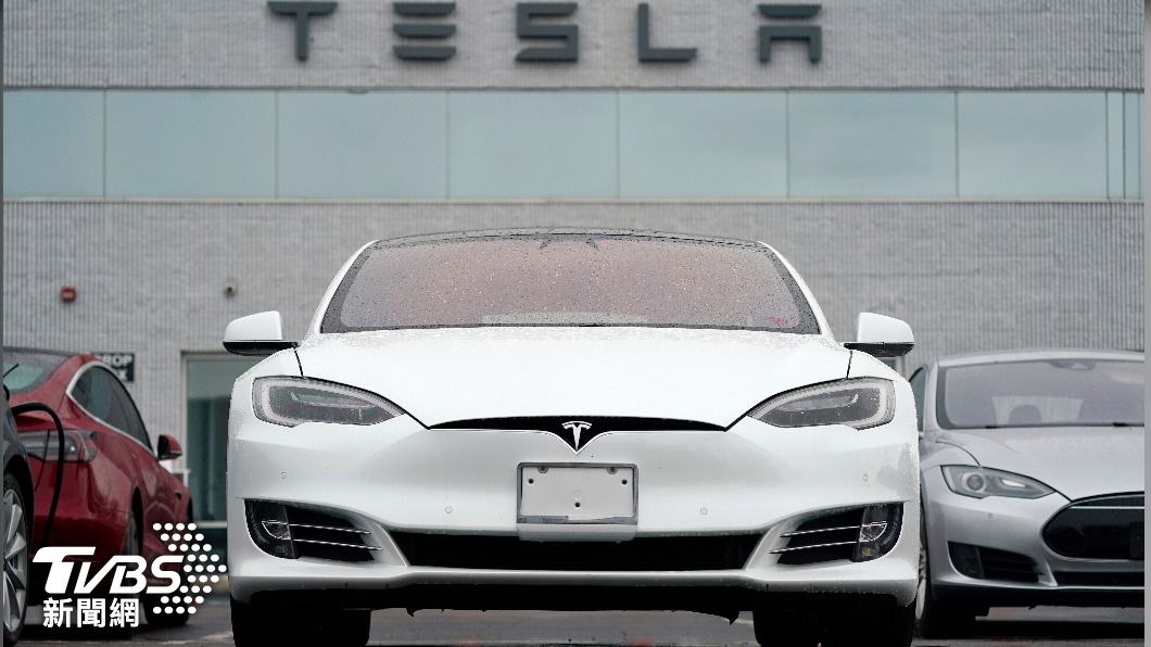 特斯拉調降歐美多國電動車售價，最大價差可達160萬新台幣。（圖／達志影像美聯社）