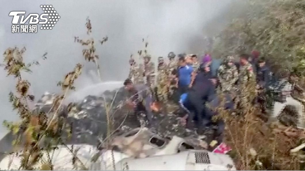 尼泊爾一架班機墜毀。（圖／達志影像路透社）