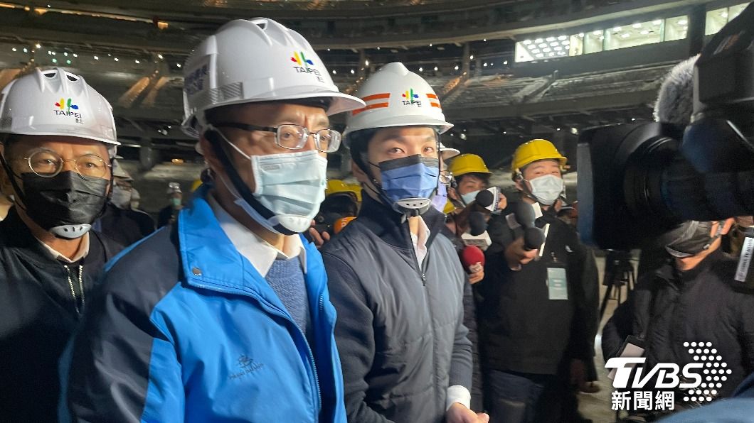 台北市長蔣萬安今（16）日率市府團隊視察大巨蛋工程進度。（圖／林恩如攝）