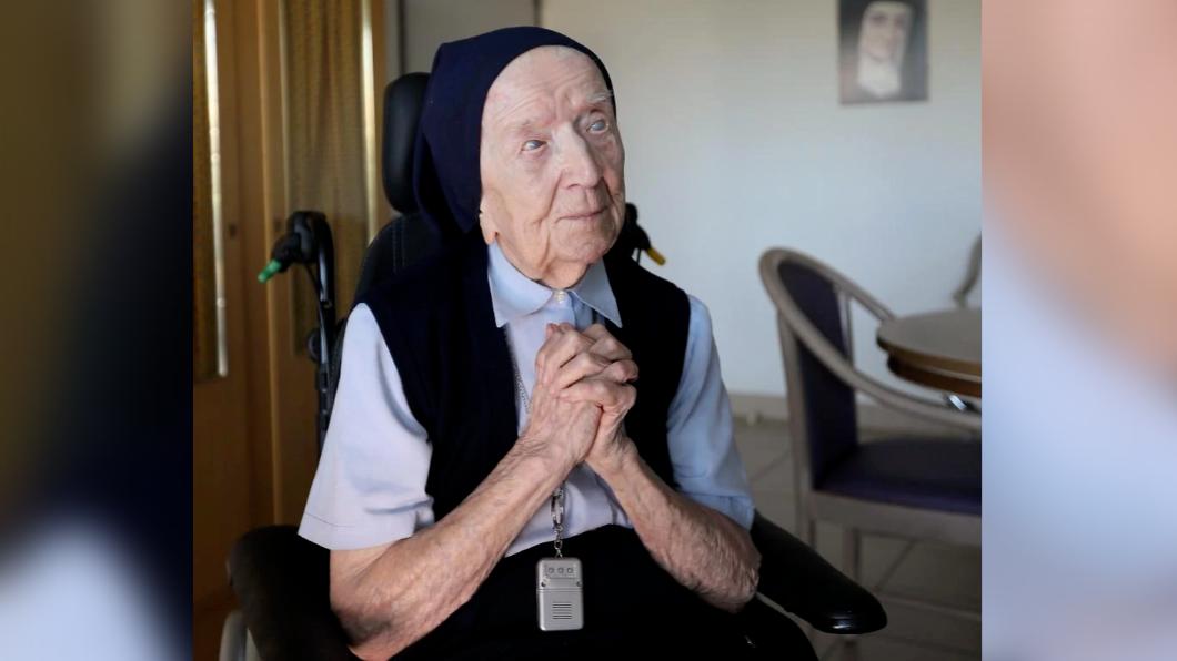 全世界最年長在世女性安德烈修女逝世，享耆壽118歲。（圖／翻攝自美國老年醫學協會）
