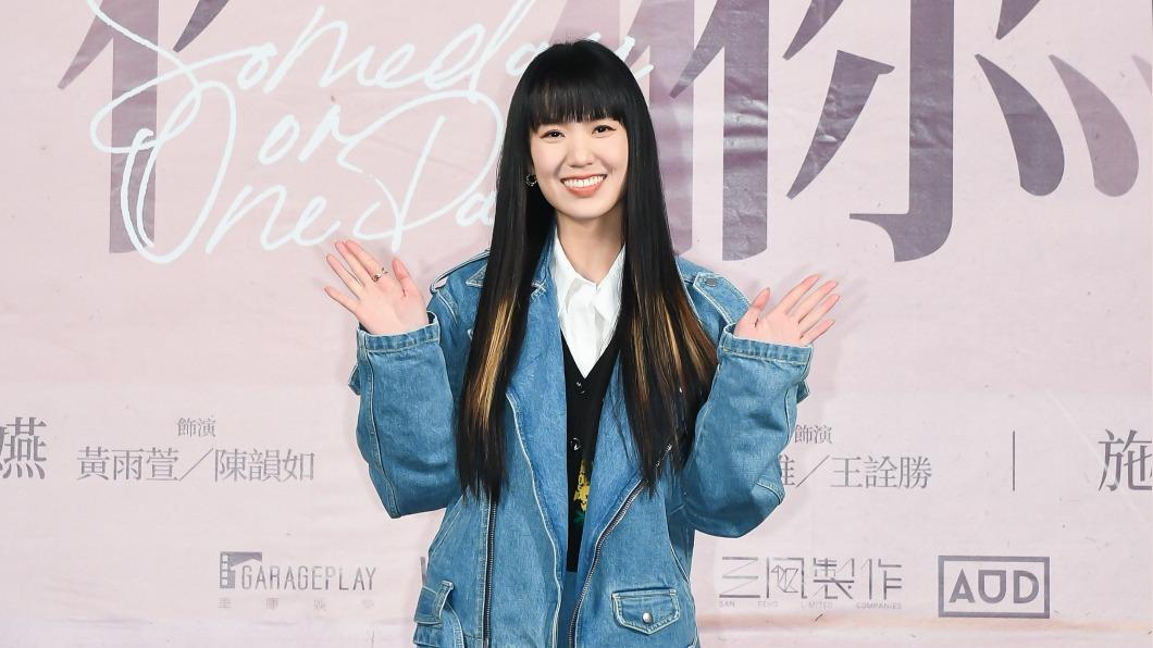 孫盛希唱紅《想見你》主題曲加碼韓文版 JYP的「她」跨海助陣│TVBS新聞網