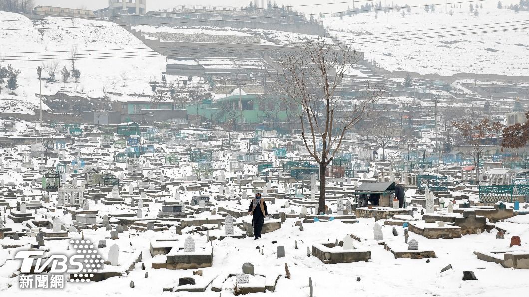 阿富汗遭遇零下34度低溫寒流襲擊，造成78人死亡。（圖／達志影像路透社）