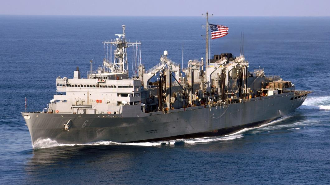 貨輪的2倍大，美軍補給艦現台中沿海。（圖／翻攝自維基百科）