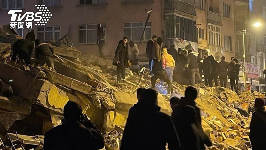 土耳其東南部靠近敘利亞地區發生芮氏規模7.8強震。（圖／達志影像美聯社）